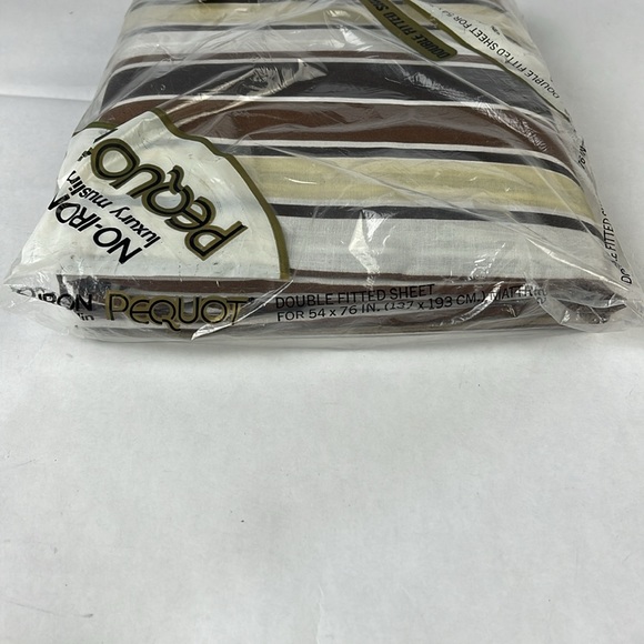 Vintage Never Opened PEQUOT Target Double Fitted Sheet - Picture 7 of 11